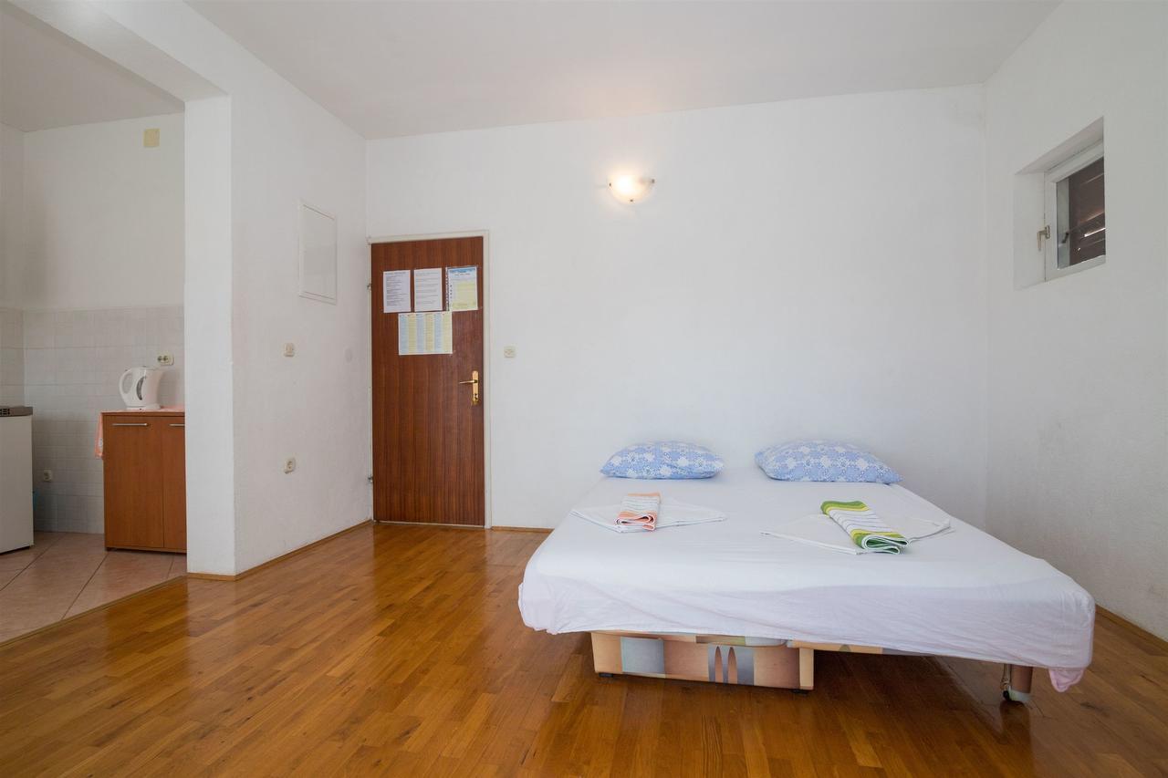 Apartments Zeljko Makarska Kültér fotó