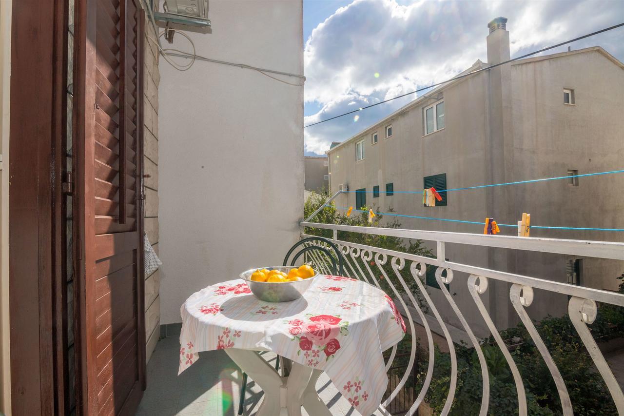 Apartments Zeljko Makarska Kültér fotó