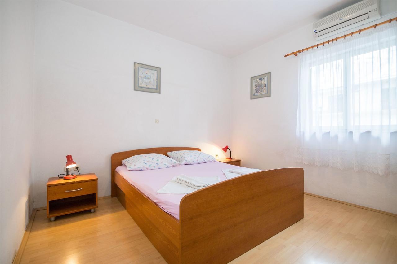 Apartments Zeljko Makarska Kültér fotó